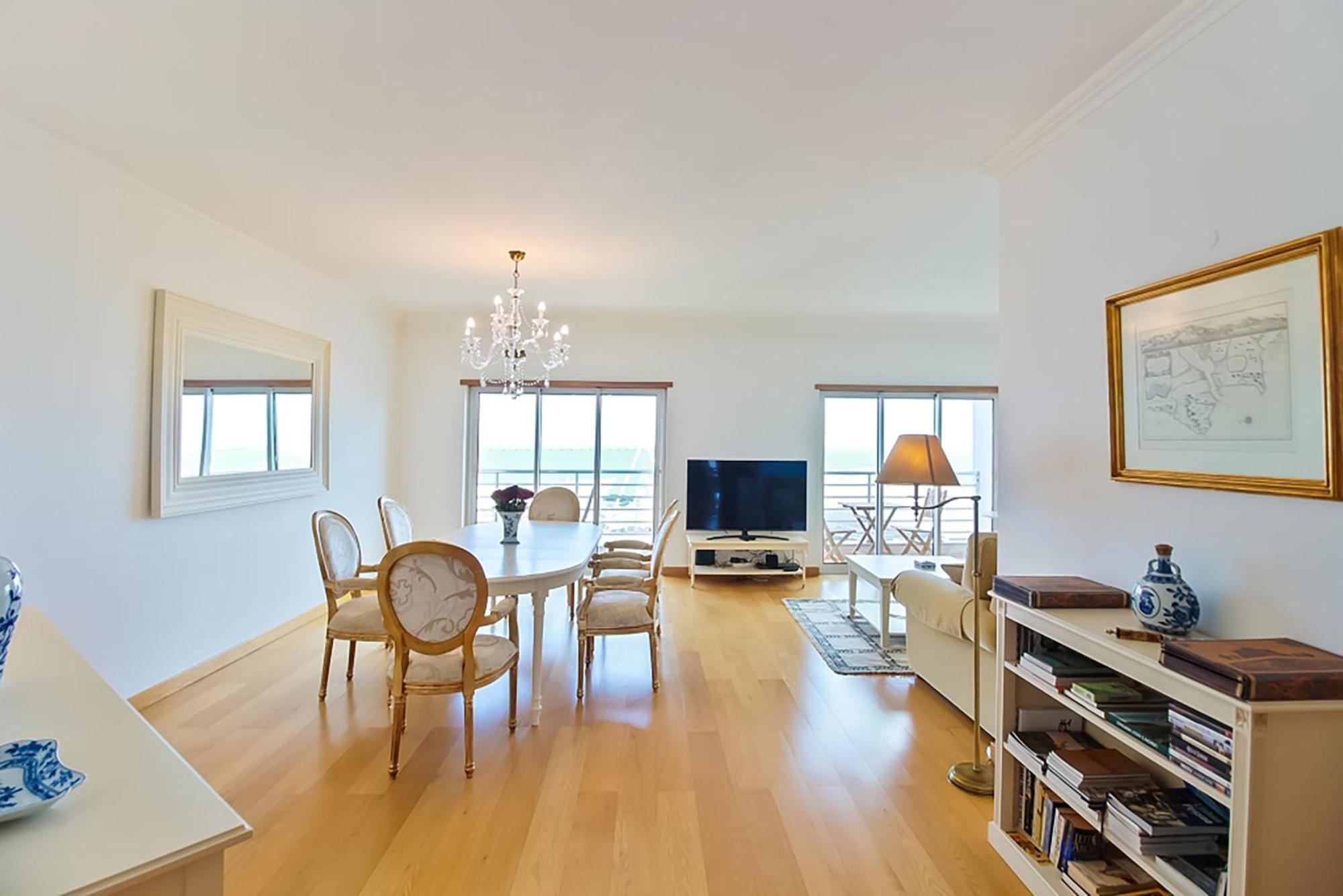 Haven In - Exquisite Floor With 7 Meters Balcony To The Largest Riverfront In Apartment Lissabon